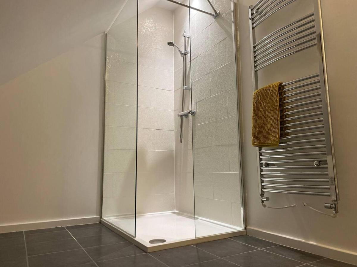 Beautiful 4-Bed House In Lincoln- Close To Centre Exterior foto